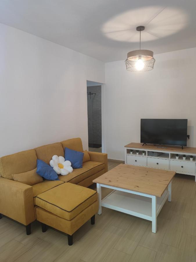 Apartamento Buen Recuerdo Камарена-де-ла-Сьєрра Екстер'єр фото